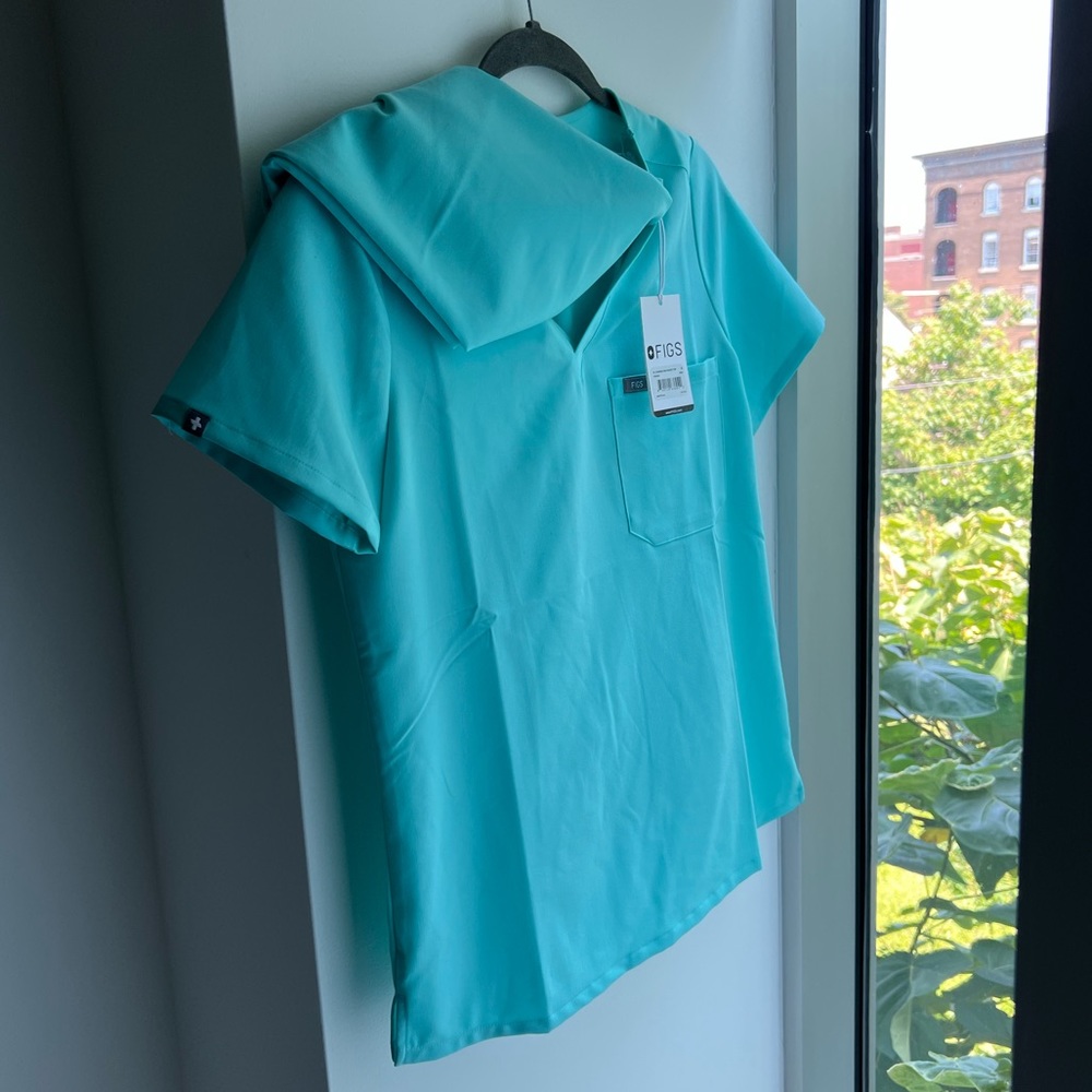 NWT Aqua Figs Scrub Set - Catarina + Zamora